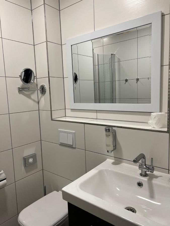 Garni Hotel Eastside Magdeburg Dış mekan fotoğraf